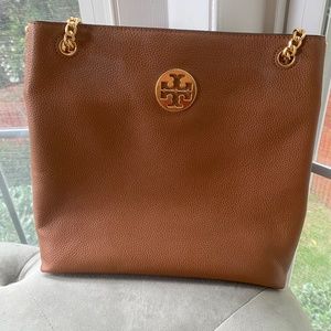 NWOT -Tory Burch Carson Swingpack Leather Shoulder Bag Convertible Crossbody Bag